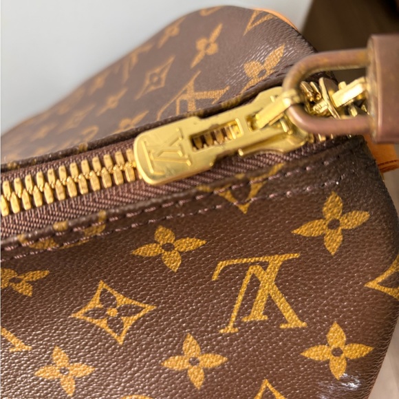 LV Keepall - Authentic - Picture 7 of 9